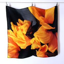Load image into Gallery viewer, Helianthus Scarf