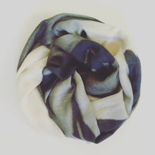 Load image into Gallery viewer, Peony Scarf
